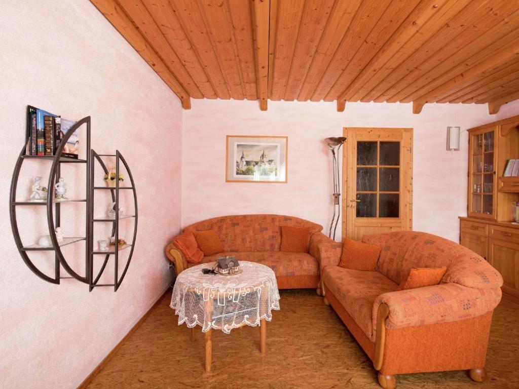 Ferienwohnung Ripa Erzgebirge In Schwarzenberg 施瓦岑贝格 外观 照片